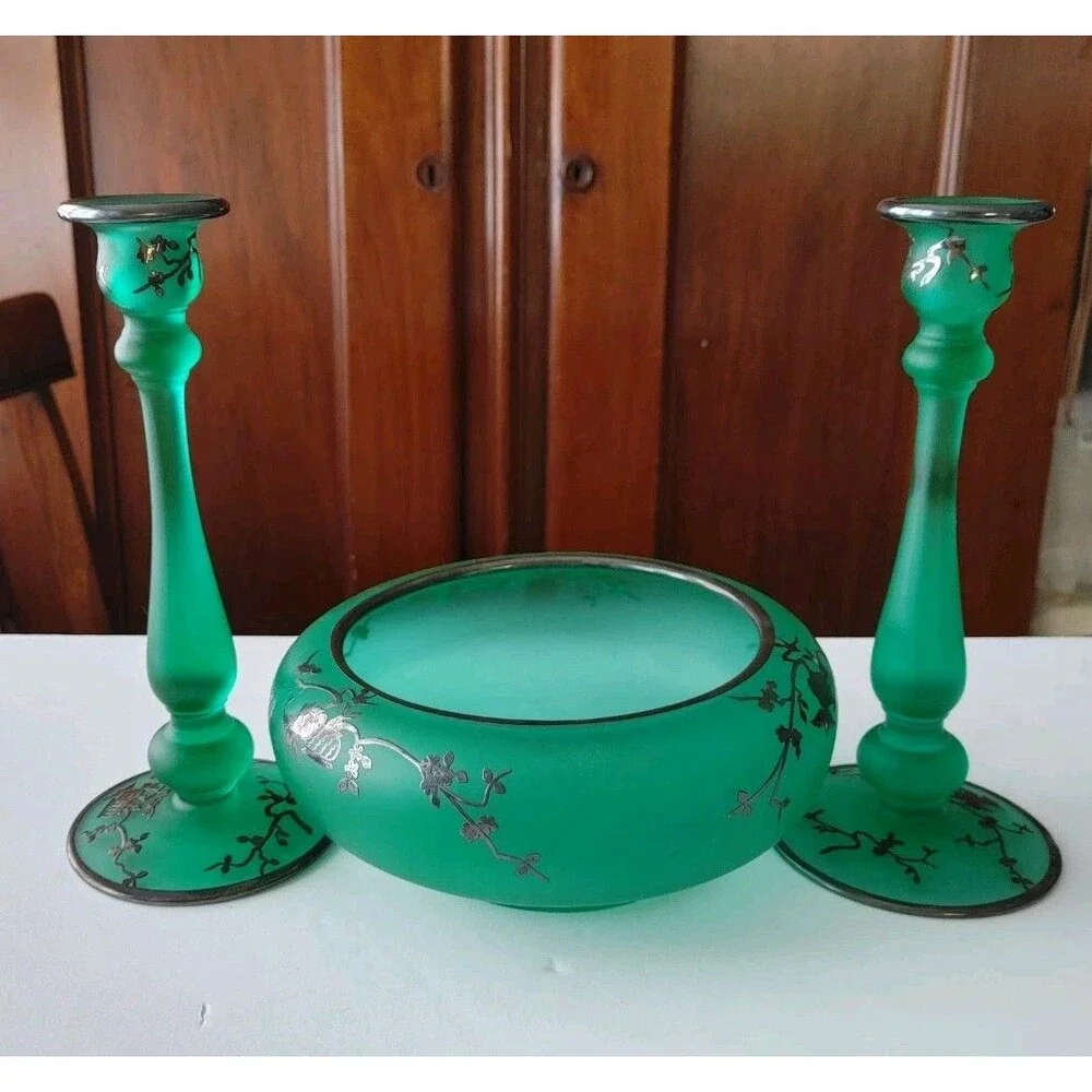 VTG TIFFIN SATIN GREEN CONSOLE BOWL WITH SILVER OVERLAY + 2 COORD. CANDLESTICKS